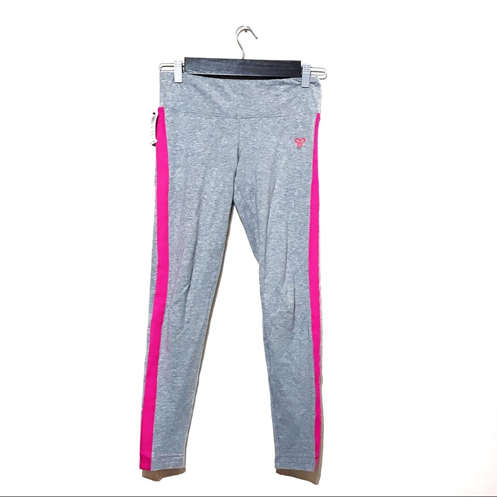 🔥2/$20 NWT TNA leggings with pink stripe